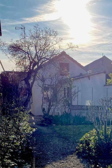 Villa Le Ni' De Jess Migennes Exterior foto